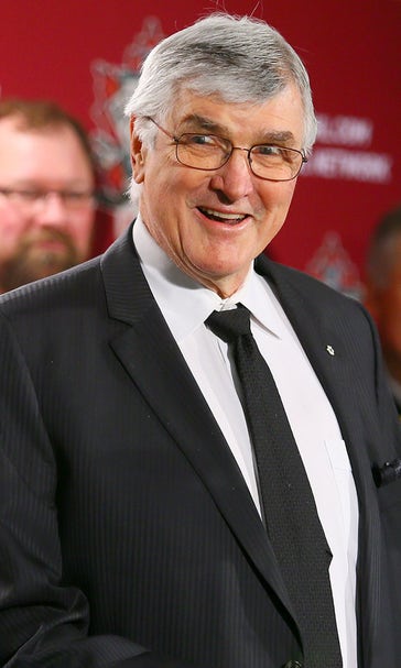 Pat Quinn, stellar NHL player, coach and executive, dies at 71